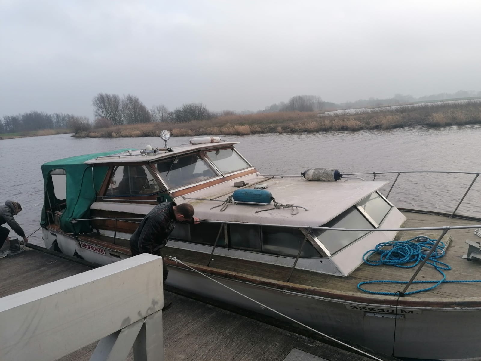 98e5a3db-aeab-48f4-a9b1-8b798ad4e787